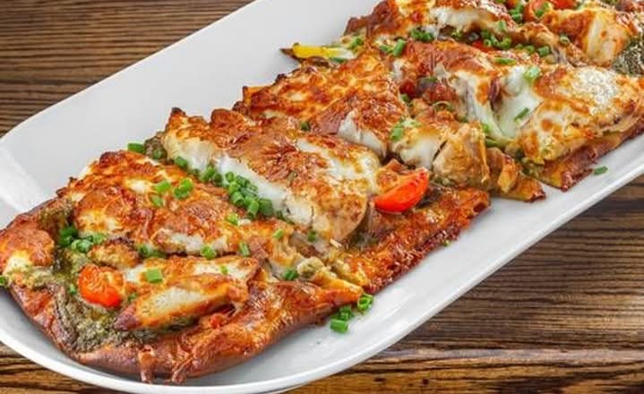 Chicken Pesto Flat Bread