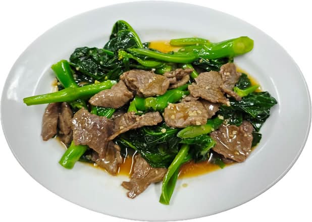 812. Beef Sauteed with Chinese Broccoli (Bò Xào Cải Rổ)