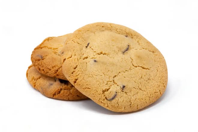CHOCOLATE CHUNK COOKIE