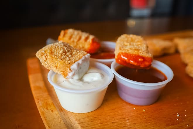 Kids Chicken Nuggets Basket with Fries