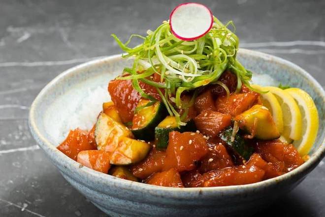 Spicy Tuna Sashimi Don