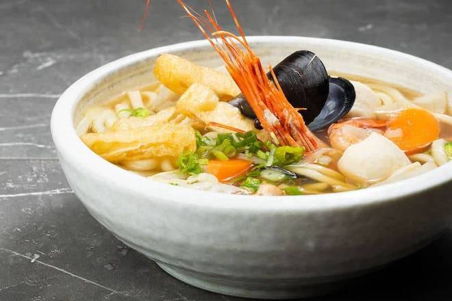 Seafood Udon