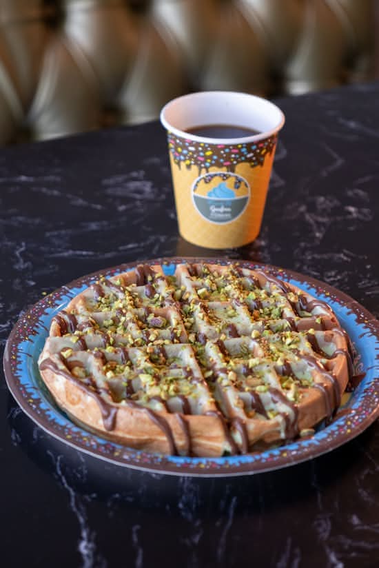 Nutella Pistachio Waffle / Gaufre Nutella Pistache