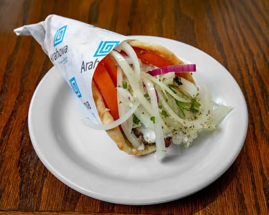 Souvlaki agneau pita/Lamb souvlaki pita