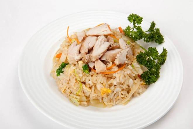 83. Riz Frit au Poulet / Fried Chicken Rice
