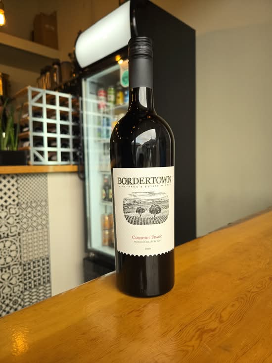 Bordertown Cabernet Franc 750ml Alc./Vol 14.9%25