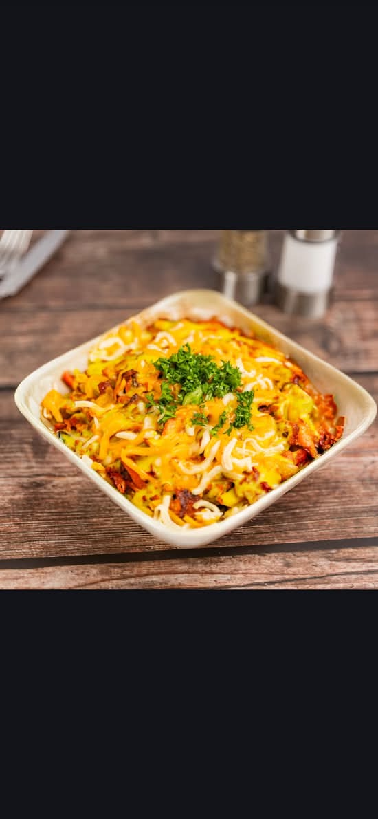 Aladdin's Shawarma Poutine