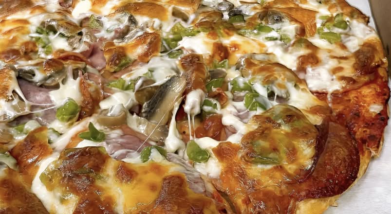 9" Small Frank's Combination Pizza