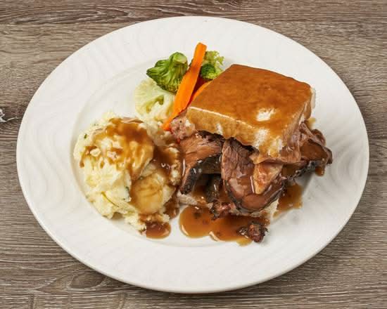 Hot Smoked Brisket Sandwich (6 oz)