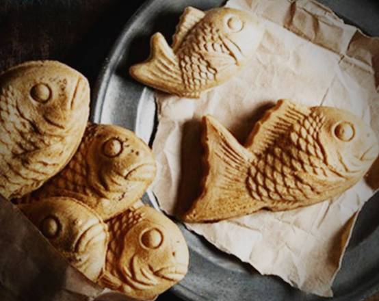 Mother size Red bean Taiyaki (Fish shaped Red Bean favour waffles) (2 pcs)