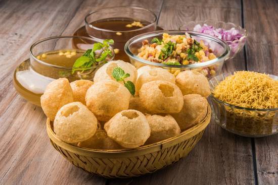 Pani Puri Shots (8 Pcs)