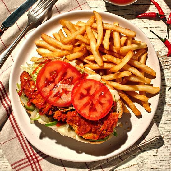 Sous-marin Poulet Frit / Spicy Fried Chicken Sub