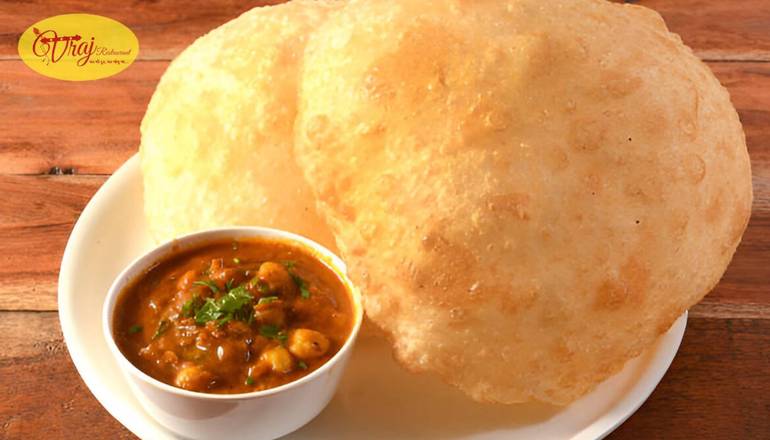 Chhole Bhature Combo (3 pcs)