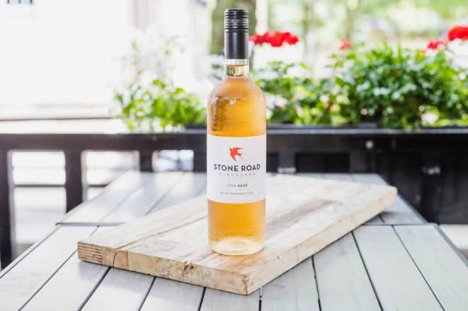 Stone Road Rosé, 750ml Bottle Rose Wine (11.6%25 ABV)
