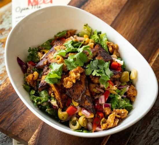 Gruvi Peruvi Salad ◊