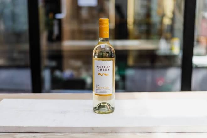 Hester Creek Pinot Gris, 750mL Bottle White Wine (13.2%25 ABV)