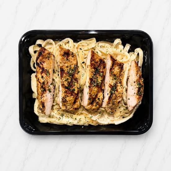 Grilled Chicken Fettuccine Alfredo (Pack of 6 Meals)