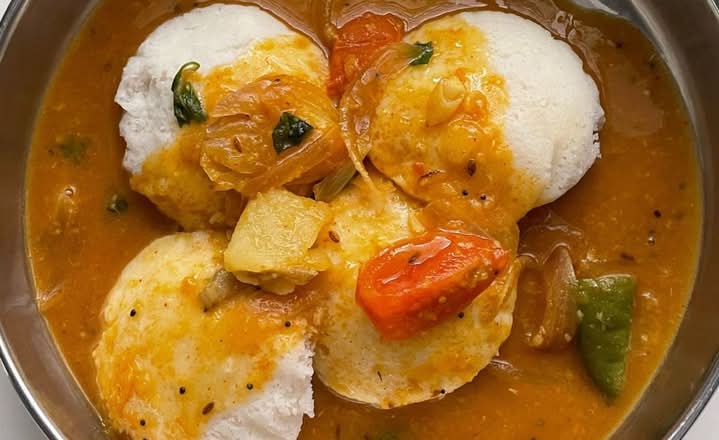 SAMBAR IDLI