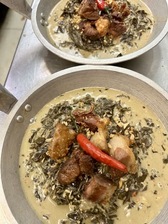 Laing (Taro Leaves in Coconut Milk)