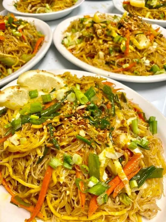 Pancit Mixed Bihon And Canton Noodles