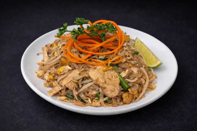 Street Pad Thai