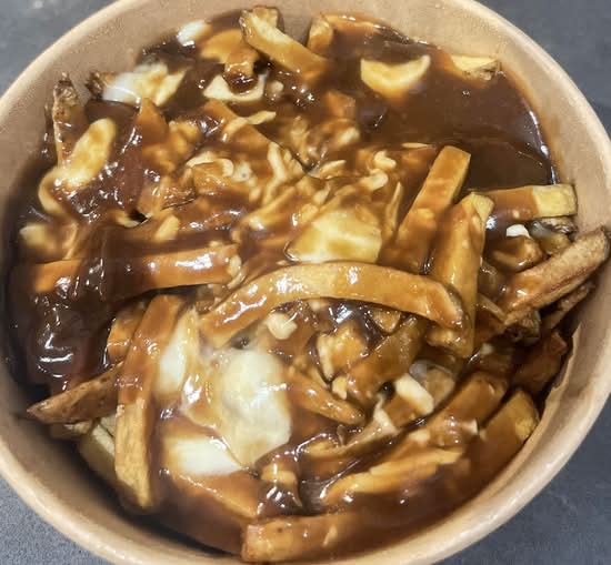 Large Poutine