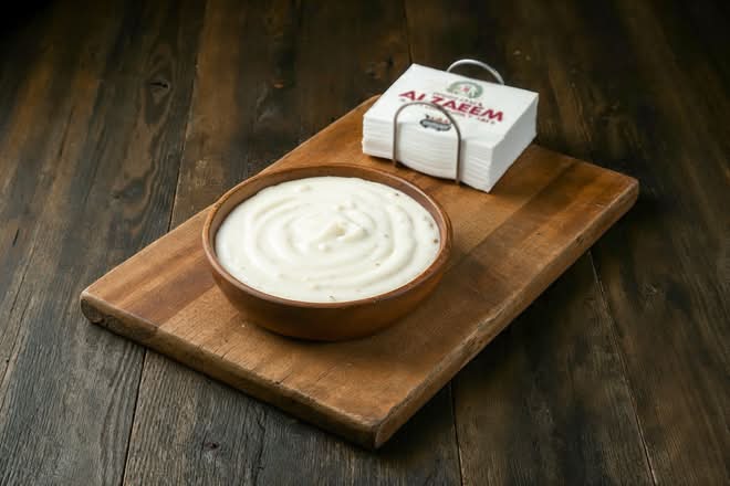 Zaeem Garlic Sause