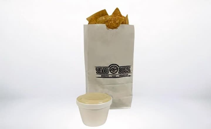 Chips  & Queso