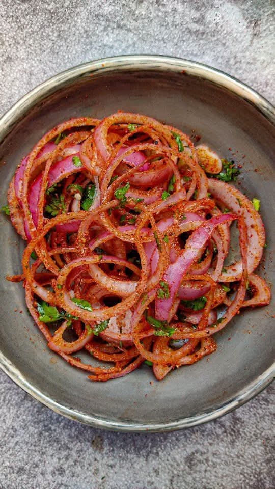 Onion & Lemon Salad