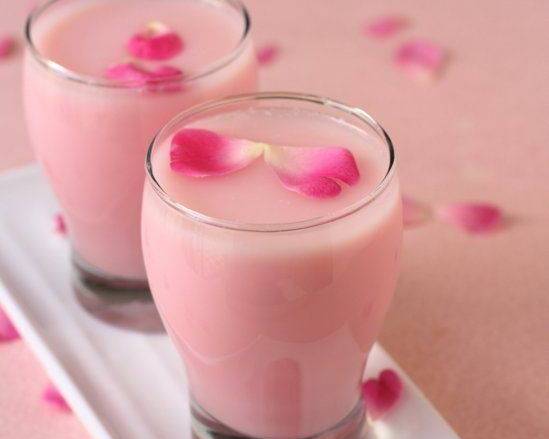 Chilled Rose Milk