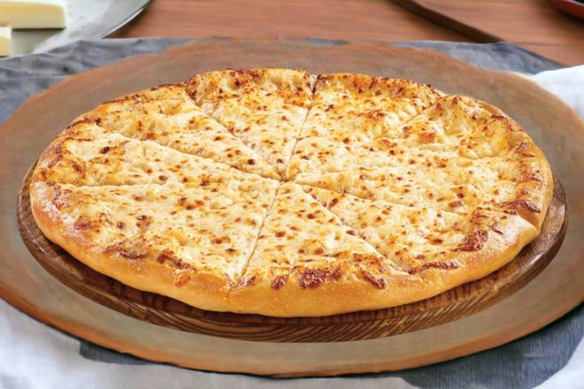 Street Market Cheese Pizza