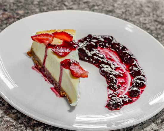 Cheese Cake With Mix Berry Compote