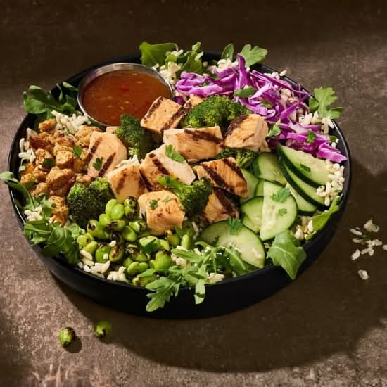 Sesame Ginger Chicken Market Bowl
