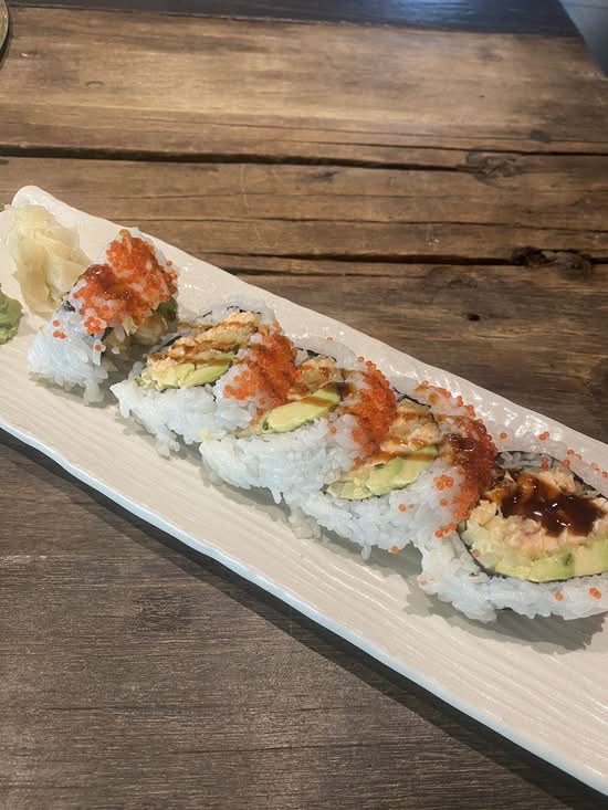 E26. Salmon Tempura Roll