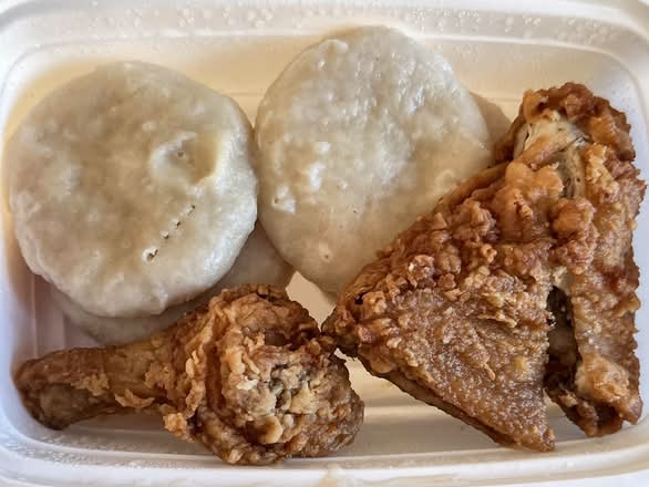 Fried Chicken (Type your kind of gravy sauce or say no sauce)