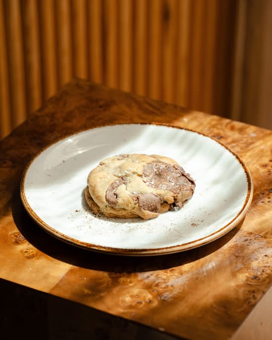 Chocolate Chip Cookie