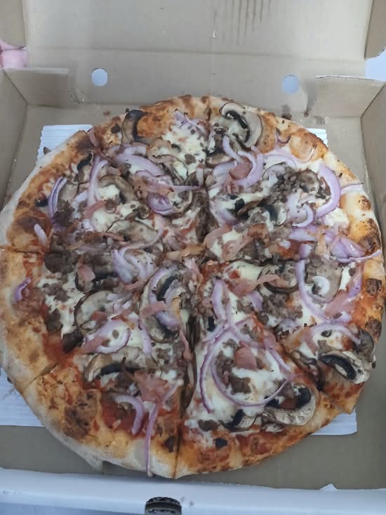 14. 14" Large Carbonara Pizza