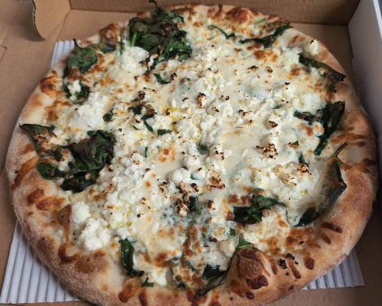 24. 14" Large Spinach Delight Pizza