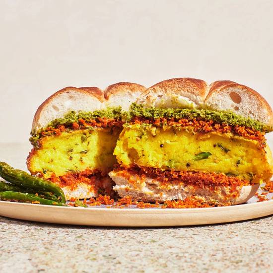 Vada Pav (1 Pc)
