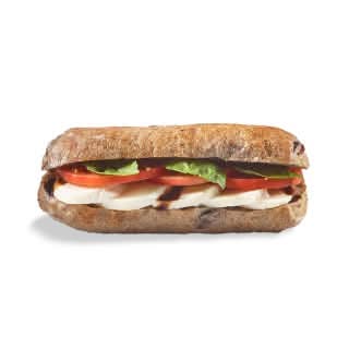 Sandwich aux tomates et bocconcini sur pain aux olives Kalamata / Tomato & Bocconcini Cheese on Kalamata Bread