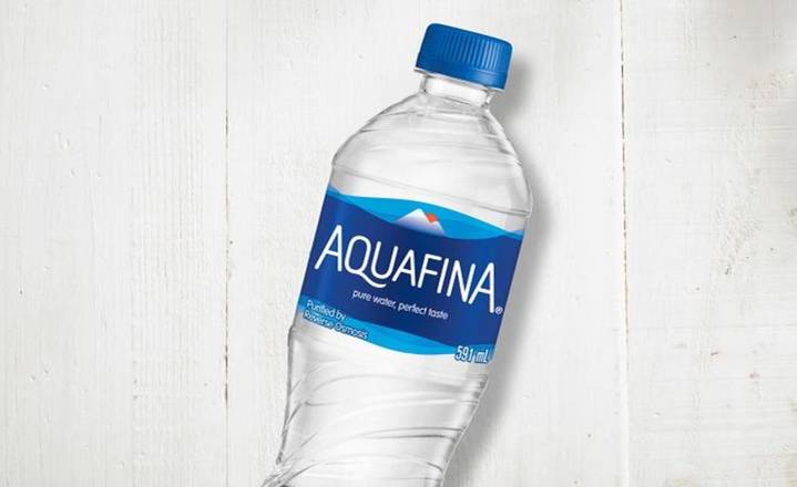 Water (Aquafina)