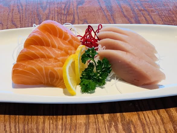 Tuna & Salmon Sashimi