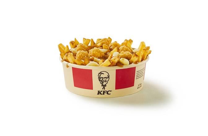Large Popcorn Chicken Poutine