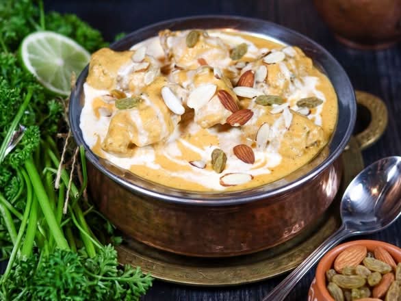 LAMB KORMA (GF) Has Nuts
