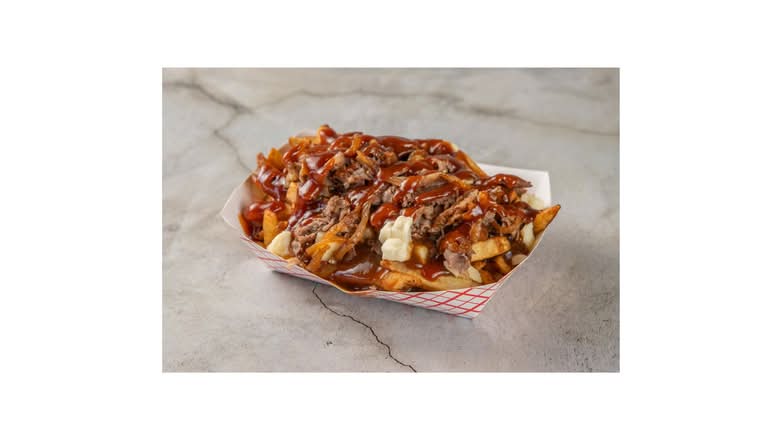 Steak poutine