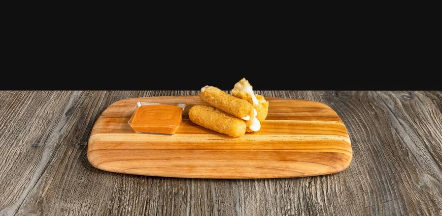 Mozzarella Sticks  (4 pcs)