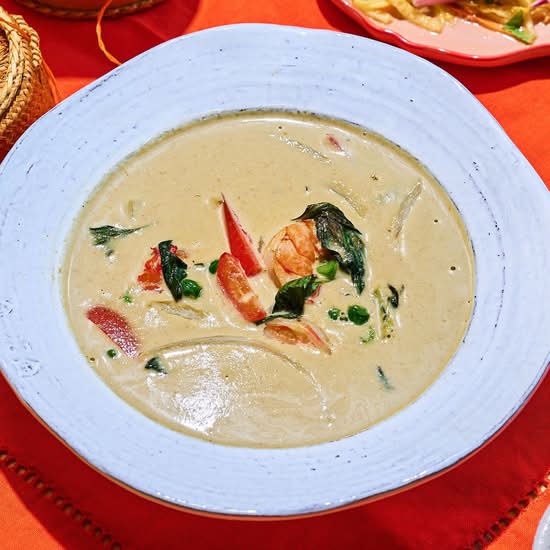 GREEN CURRY (HOT)