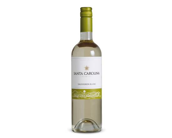 Santa Carolina Sauvignon Blanc, 750mL white wine (12.5%25 ABV)