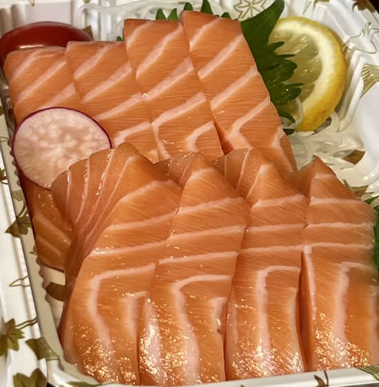 Salmon Sashimi