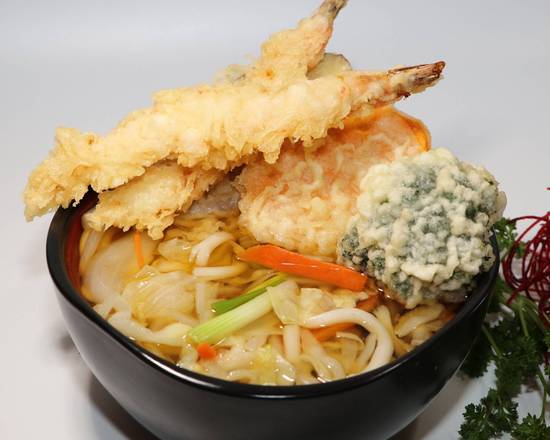 190. Tempura Udon Soup (2 pcs)